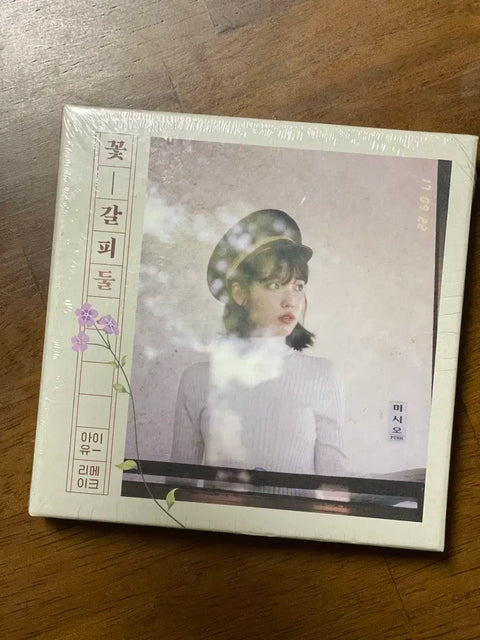 IU Flower Bookmark 2 album