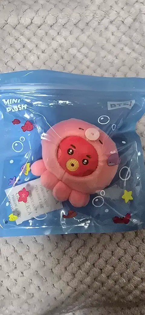 BTS BT21 V/Taehyung TATA mini plush