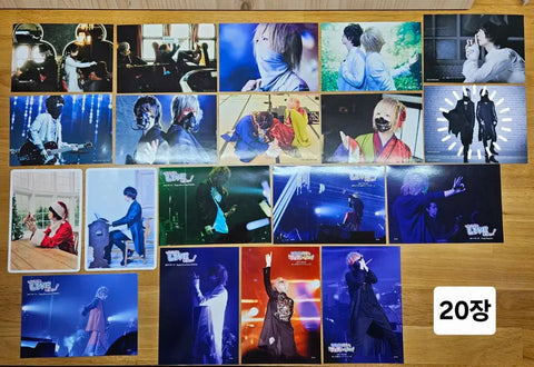 Selling a batch of Japanese Utaite goods!