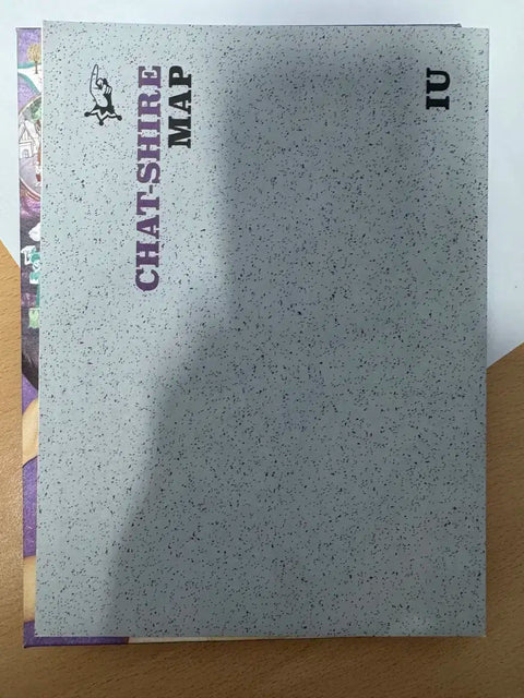 IU Chat-shire album