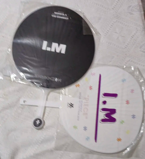 MONSTA X Uchiwa