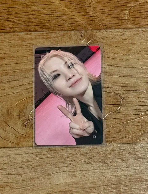 Seventeen Woozi photocard 17 IS RIGHT HERE IZWEE