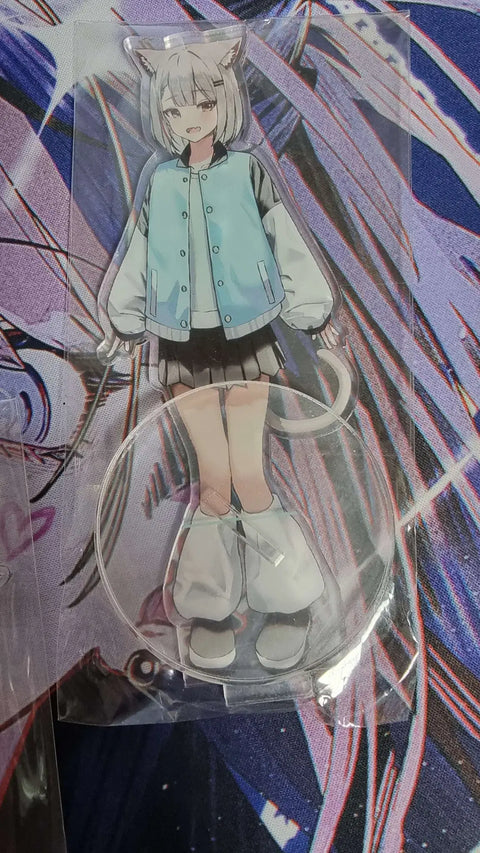 Selling Stellive Mashiro desk pad and acrylic stand as a set.