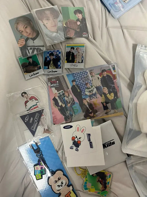 Stray Kids SKZ SKZoo Leebit BbokAri Lee Know photocard Magic School Goods Bundle