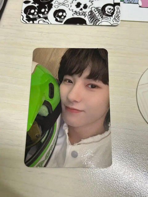 Renjun We Boom Kino photocard and album including all components