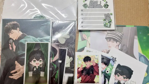 Selling all Playve Hamin's birthday cafe unofficial lucky draw goods, including tracked shipping.