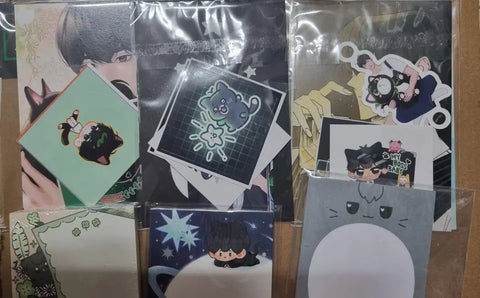 Selling all Playve Hamin's birthday cafe unofficial lucky draw goods, including tracked shipping.