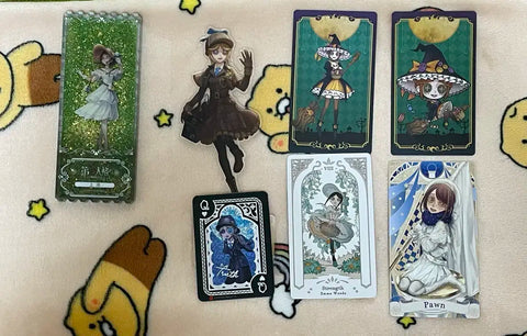 Selling Identity V Gardener merchandise.