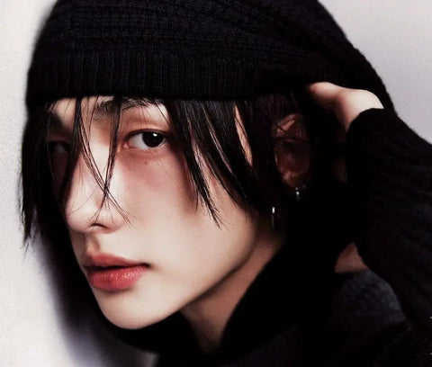 Stray Kids Hyunjin cover ELLE magazine transfer, includes SuperELLE book-in-book.