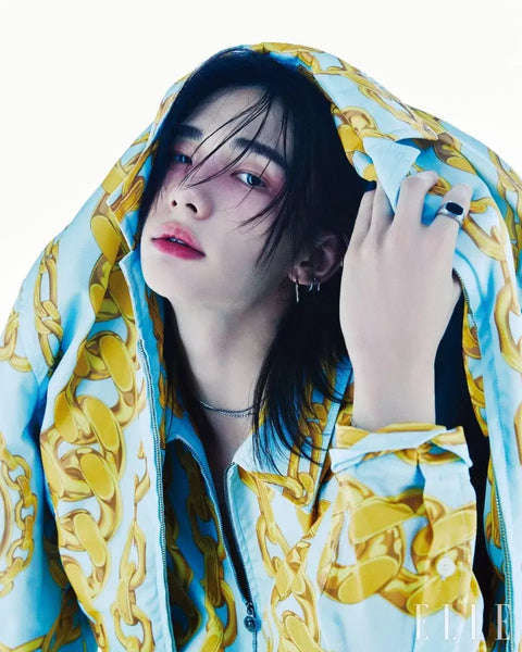 Stray Kids Hyunjin cover ELLE magazine transfer, includes SuperELLE book-in-book.