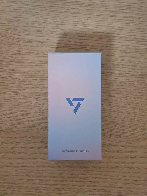 Seventeen Mini Light Stick Carat Bong NewNewRat Bong Keyring