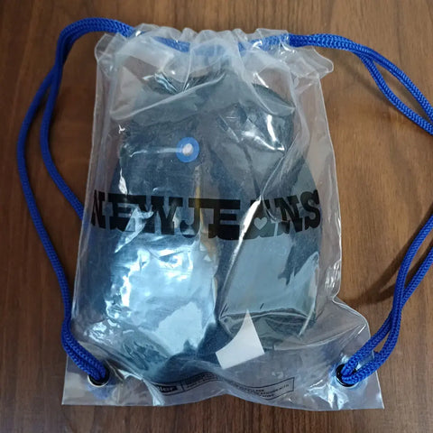 NewJeans kolle card wallet blue bag back