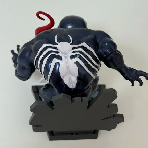 Marvel Venom Mini Egg Attack Figure