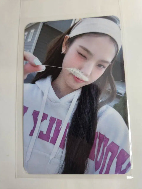 Chuyển nhượng photocard studio Izuna Mai