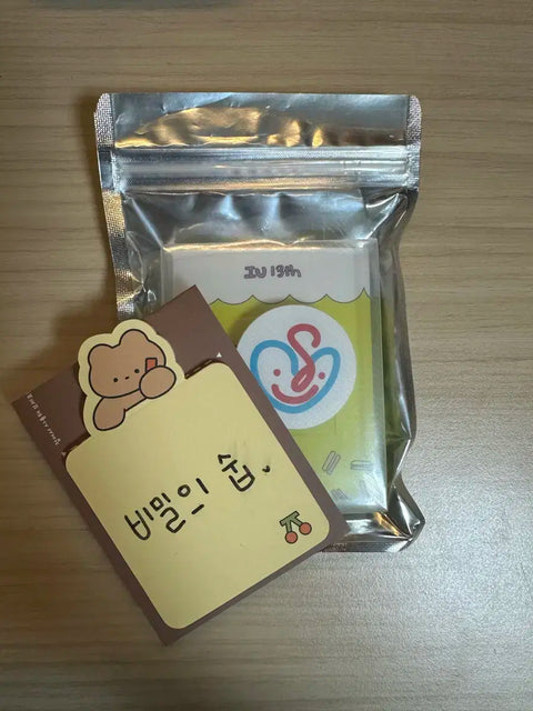 IU Kỷ niệm 13 năm thành lập Uaena Fan Club thế hệ thứ 4 - Bán sỉ