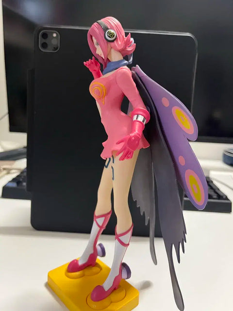 Selling One Piece Reiju figure.
