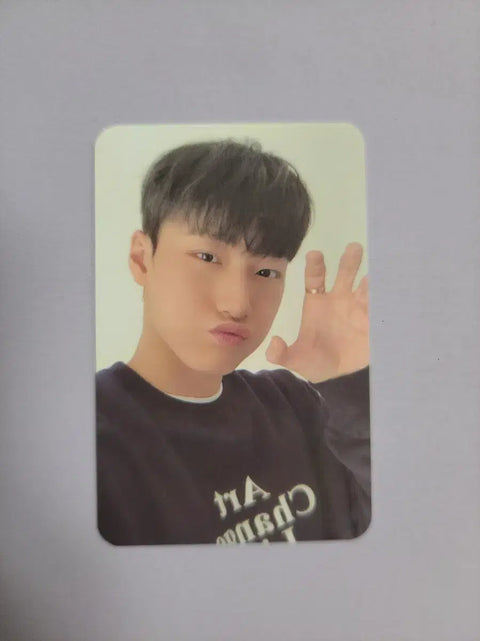 ATEEZ Wonderwall San photocard