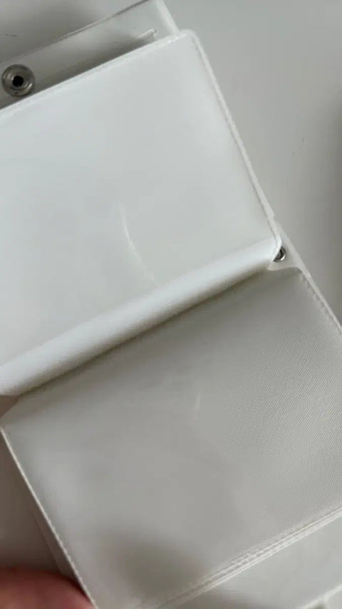 Sách sưu tầm dày đặc