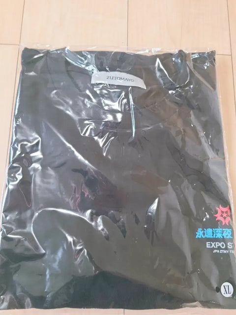 Bán áo phông nhân viên Zutomayo Expo, size XL.
