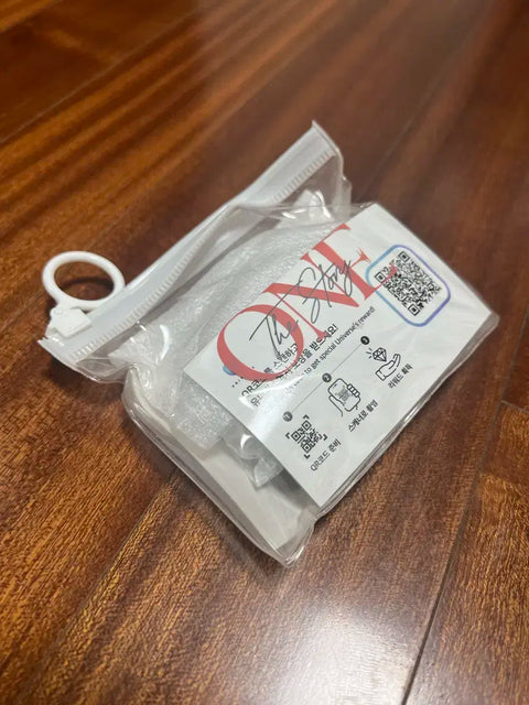 IZ*ONE Kim Chaewon Galaxy Buds Case One The Story Official Merchandise