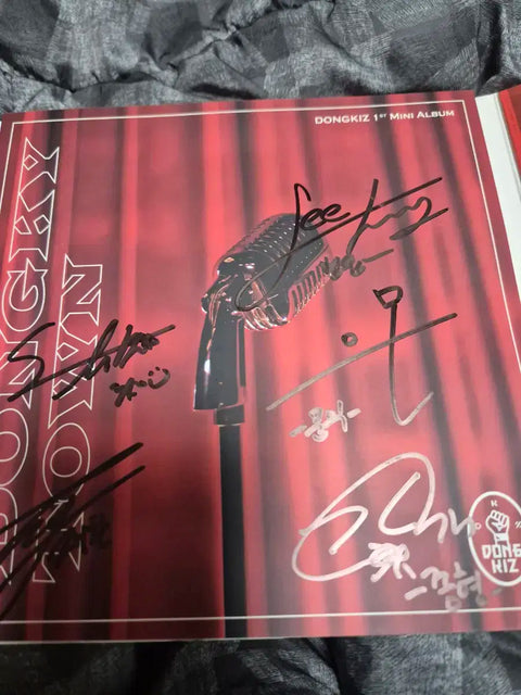 DONGKIZ Mini Album Vol. 1 Autographed Copy