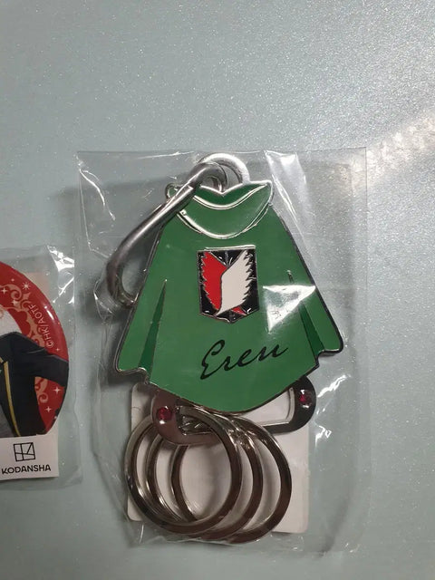 Attack on Titan Keychain Can Badge Bundle Mikasa Levi Eren