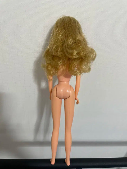 Búp bê Jennie