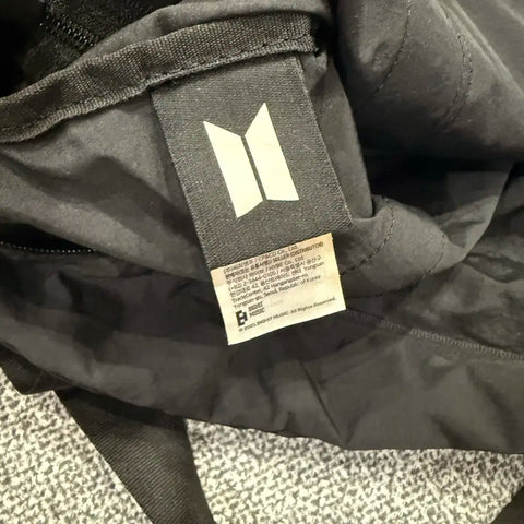 Túi đựng hàng hợp tác BTS x McDonald's của BTS McDonald's