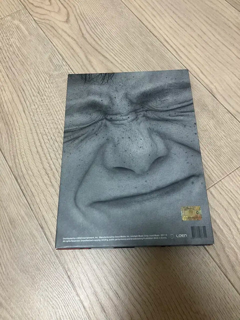 Giriboy Graduation Album