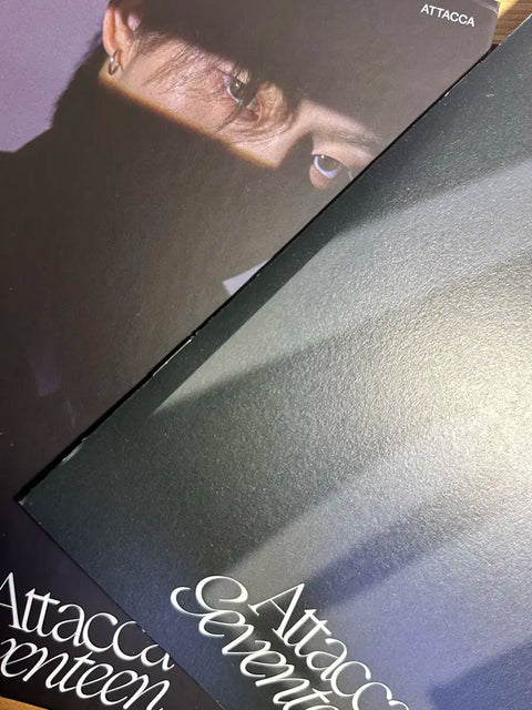 Album Seventeen Attacca chưa mở đang được bán.