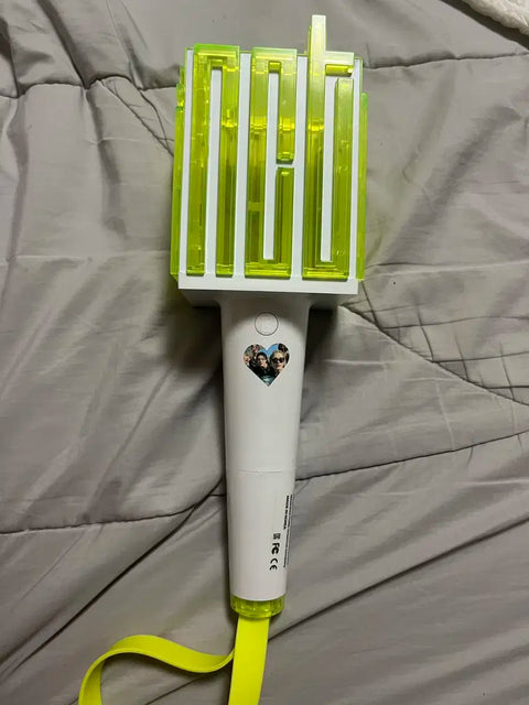 NCT Dream MeumeomwomBom