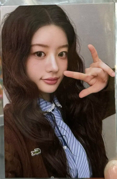 ILLIT Minju Controversy Photocard