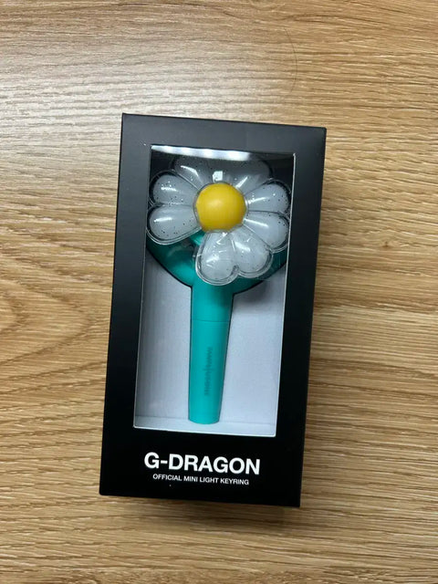 Bán móc chìa khóa G-Dragon mới.