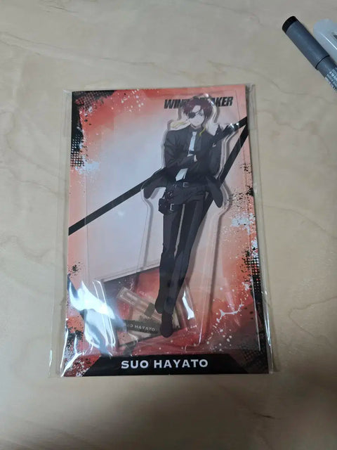I'm selling Wind Breaker Ensky Suo Hayato acrylic stands.