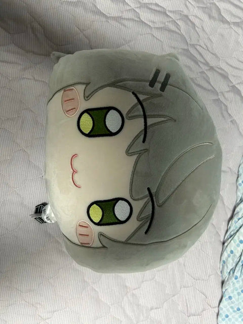 Gối Otherworld Idol Vichan