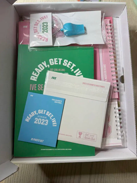 Selling Ive 2023 Season's Greetings, photocard excluded.