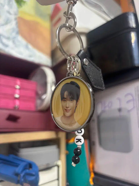 Móc chìa khóa Byeon Woo-seok