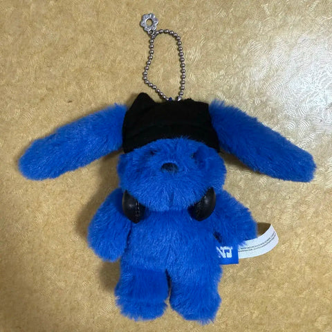 Selling unused NewJeans bunny keyring!
