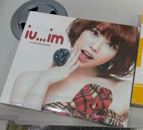 IU IM Unopened