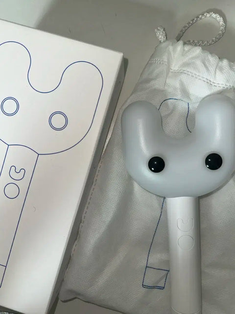 Gậy phát sáng NewJeans Binky Bong
