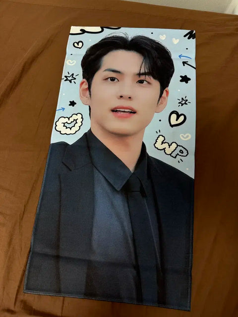 Day6 Wonpil PilA Khẩu hiệu phản ánh