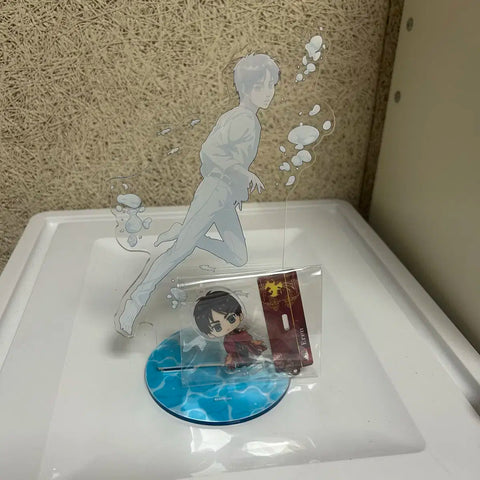 Hàng hóa chân đế Acrylic bể cá Eren Attack on Titan