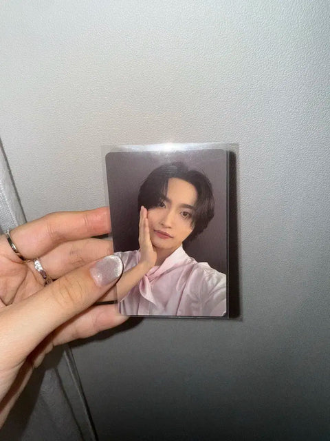 Cần bán lightstick ATEEZ