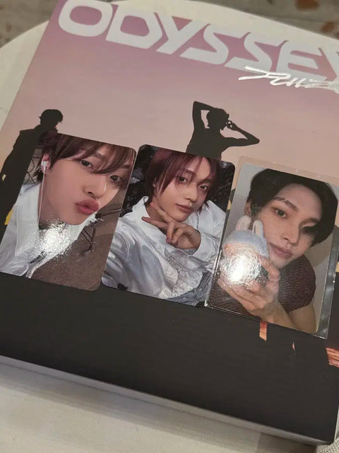Album ảnh Rise Wonbin Odyssey Earth Version đang được bán