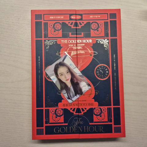 IU Golden Hour Blu-ray + Uaena 4th Gen Photocard