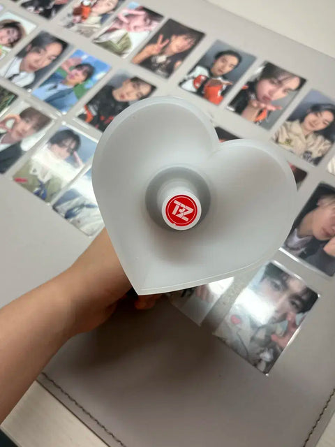 Bán light stick của The Boyz!
