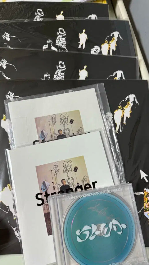 Yang Hong-won Stranger Unopened