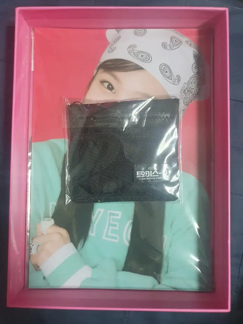 TWICE Fan Club 4th Generation Kit