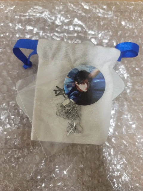 TXT showcase fansign Yeonjun full set, selling as a lot