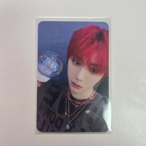 I'm selling BoyNextDoor BND concert One Door Zone Taesan photocard.